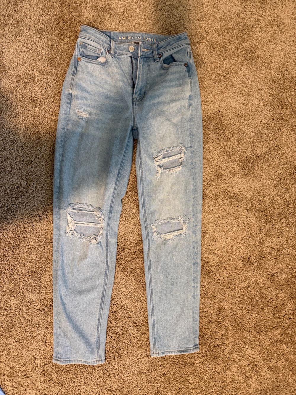 American Eagle Outfitters Light Blue Denim Jeans - Mom Straight Jean